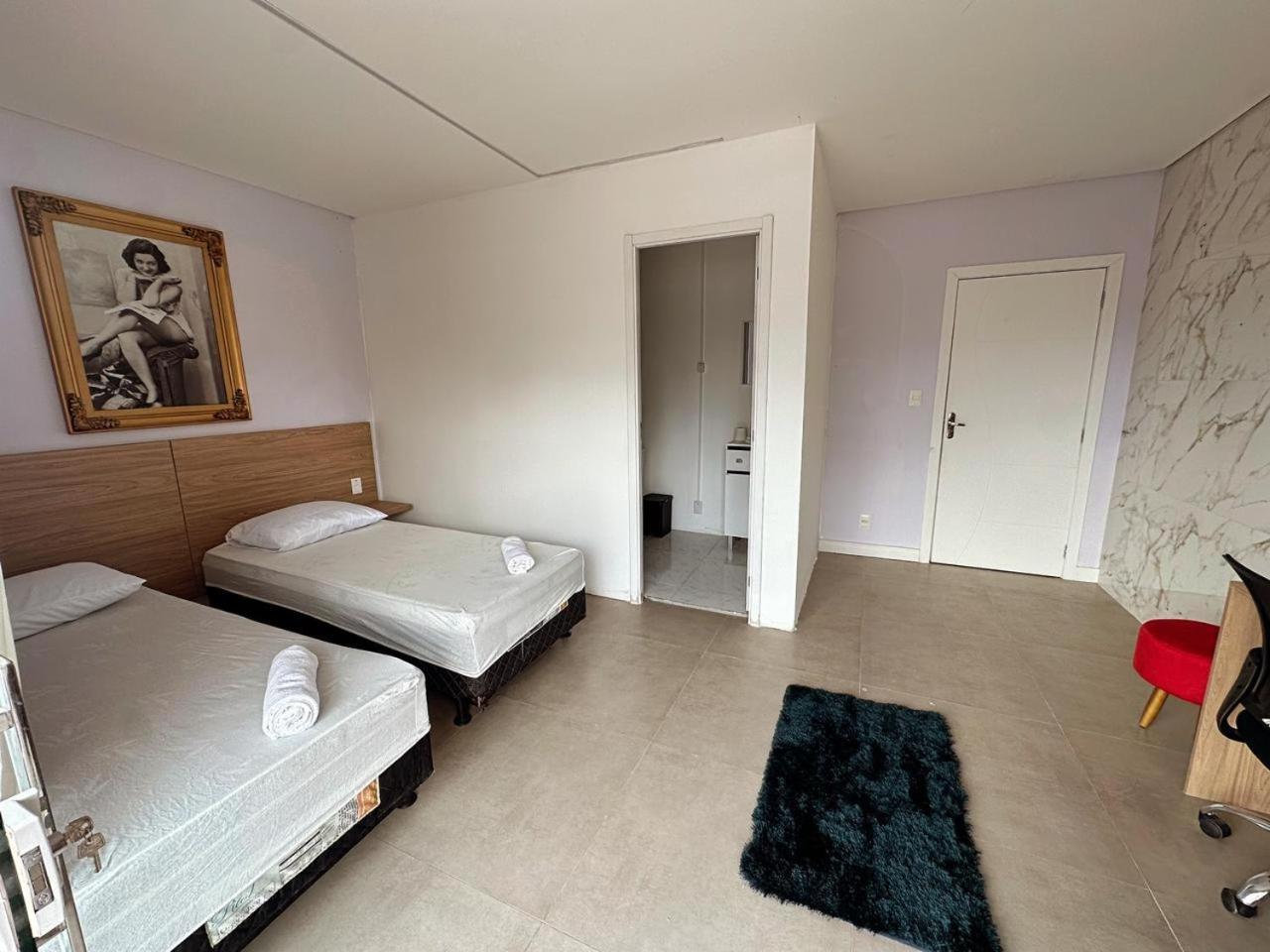 Casa / Pousada Penelope Balneario Camboriu